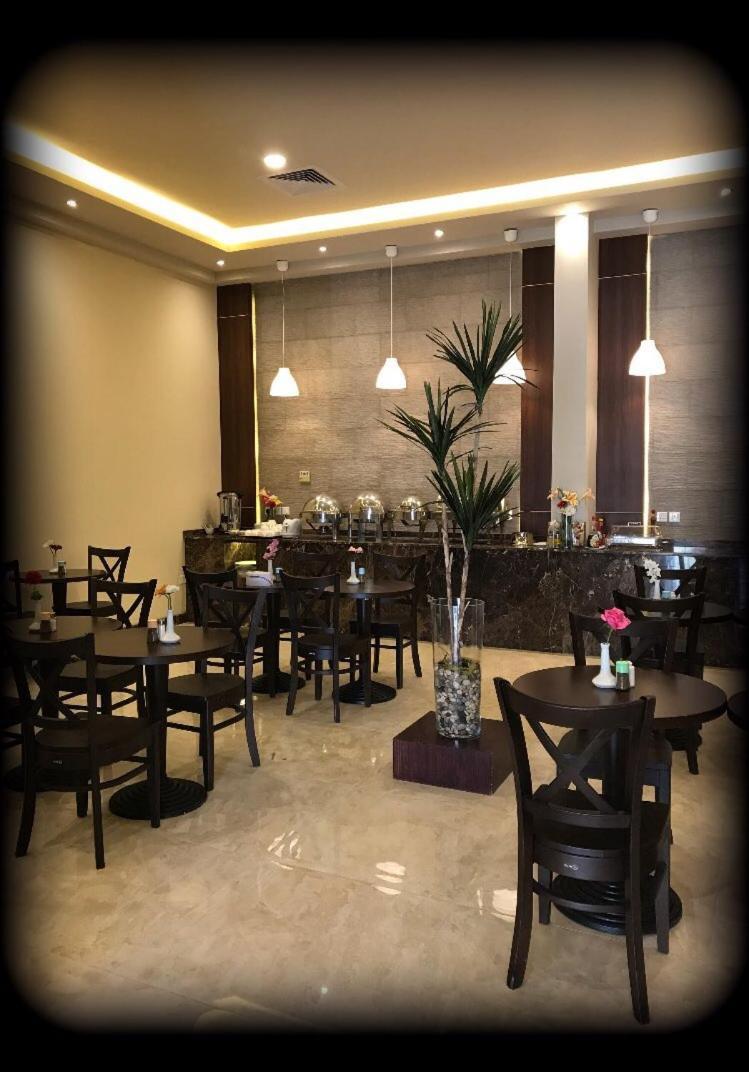 Lily Hotel Suite Mubarraz al-Hufuf Exteriör bild