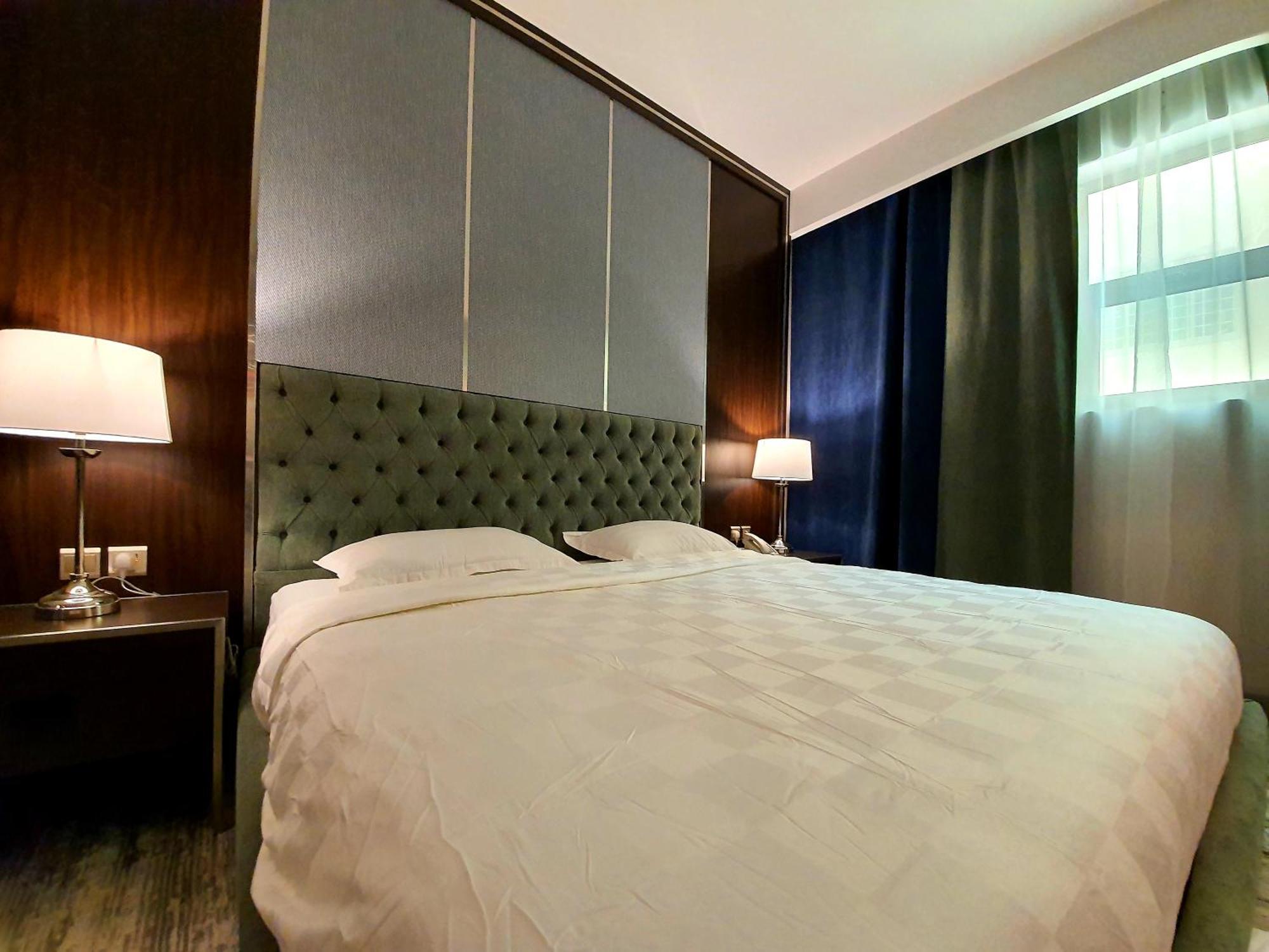 Lily Hotel Suite Mubarraz al-Hufuf Rum bild