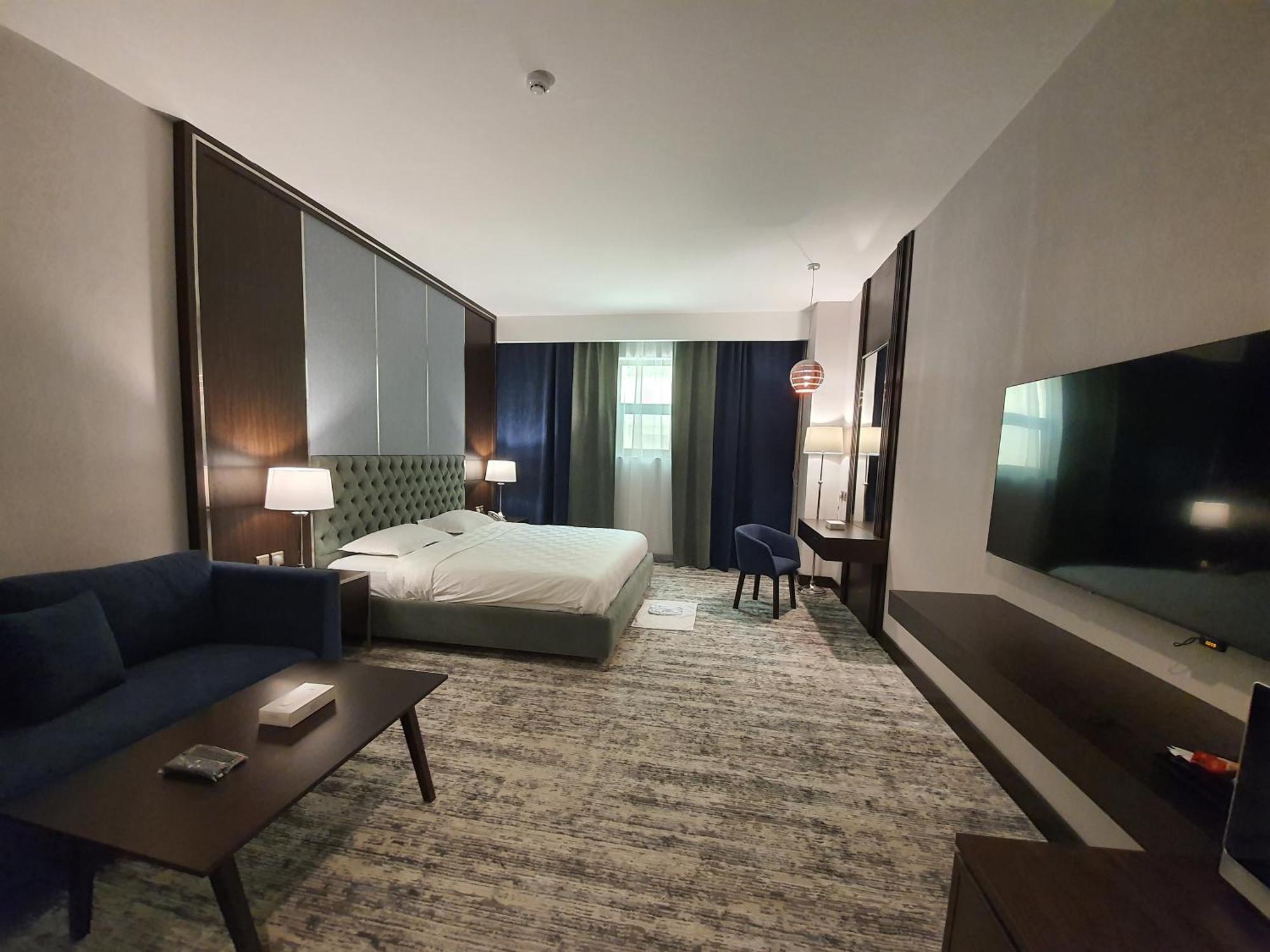 Lily Hotel Suite Mubarraz al-Hufuf Rum bild