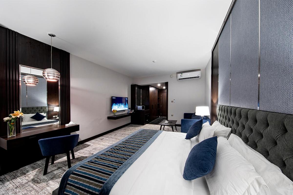 Lily Hotel Suite Mubarraz al-Hufuf Exteriör bild