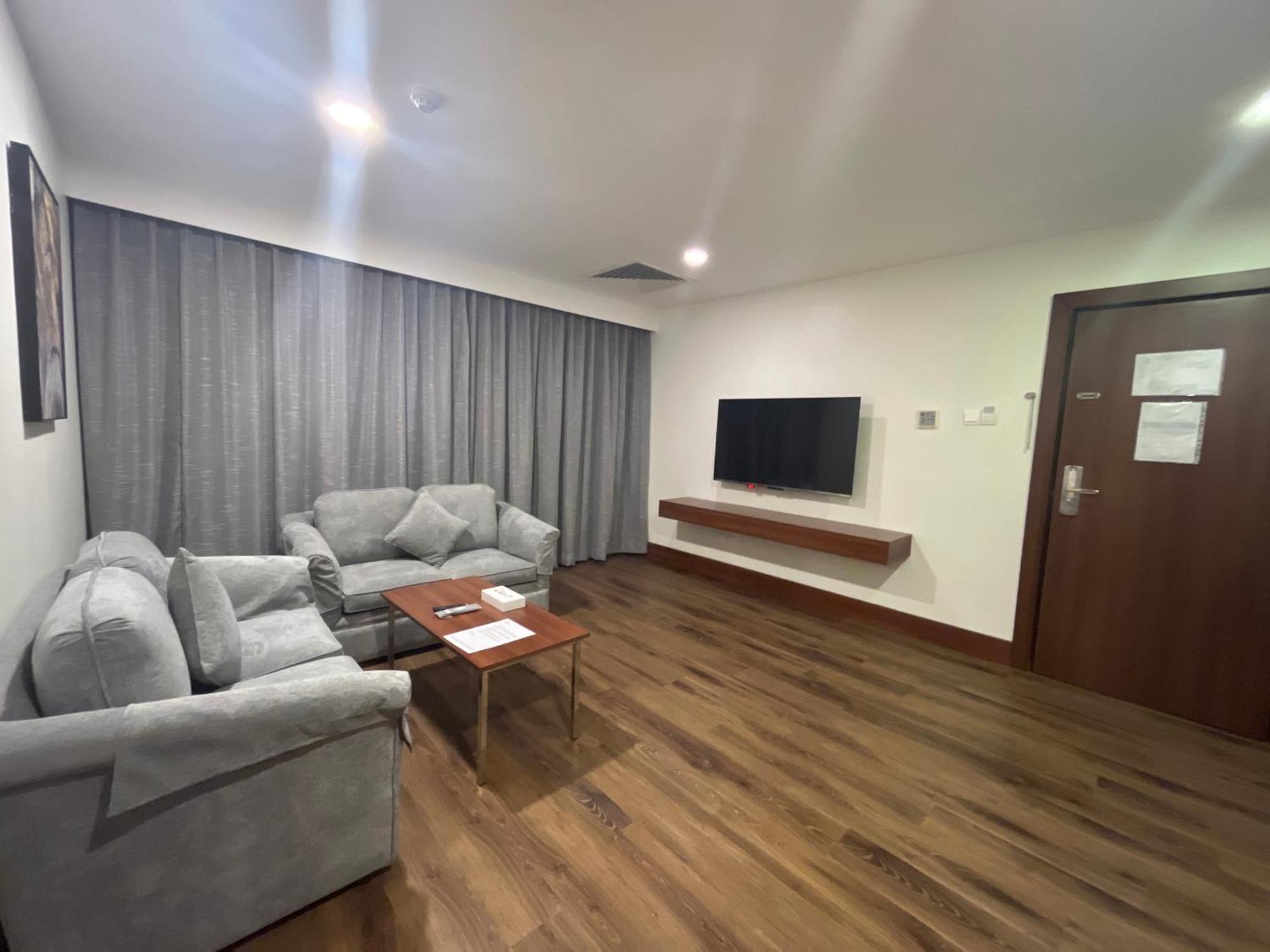 Lily Hotel Suite Mubarraz al-Hufuf Exteriör bild