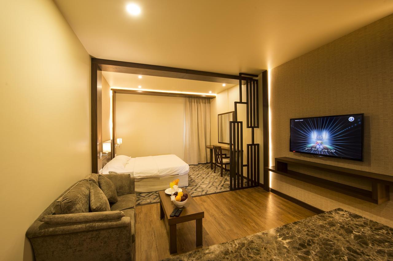 Lily Hotel Suite Mubarraz al-Hufuf Exteriör bild