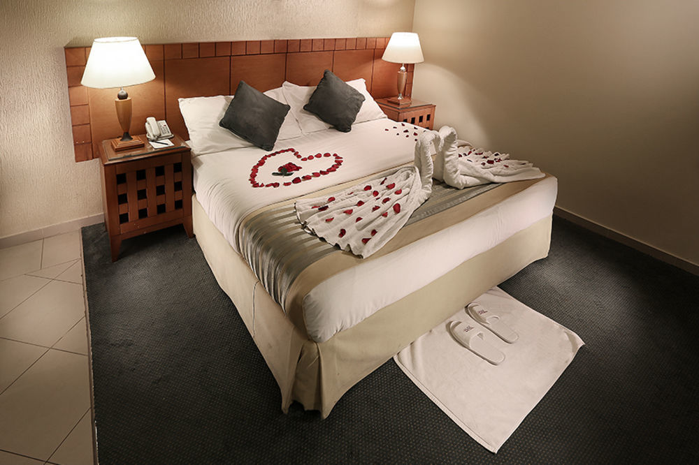 Lily Hotel Suite Mubarraz al-Hufuf Exteriör bild
