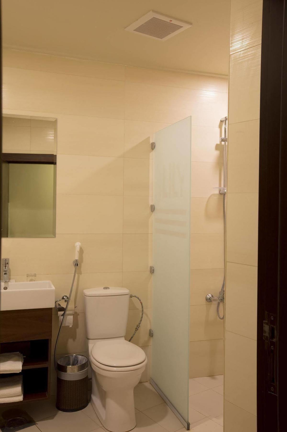Lily Hotel Suite Mubarraz al-Hufuf Exteriör bild
